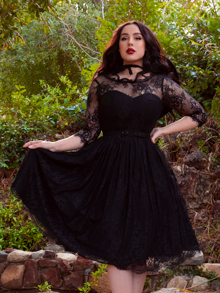 Black lace cocktail on sale dress